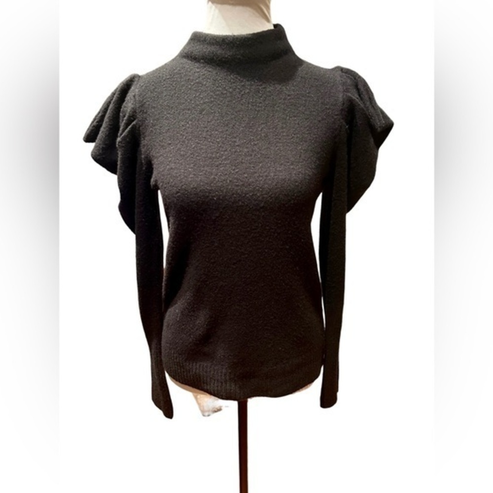 Industry Republic Women's Black Ruffle Shoulder Sweater - Size Small NWT 🖤